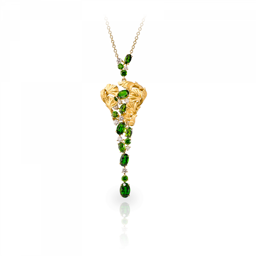 Carrera y Carrera Necklaces